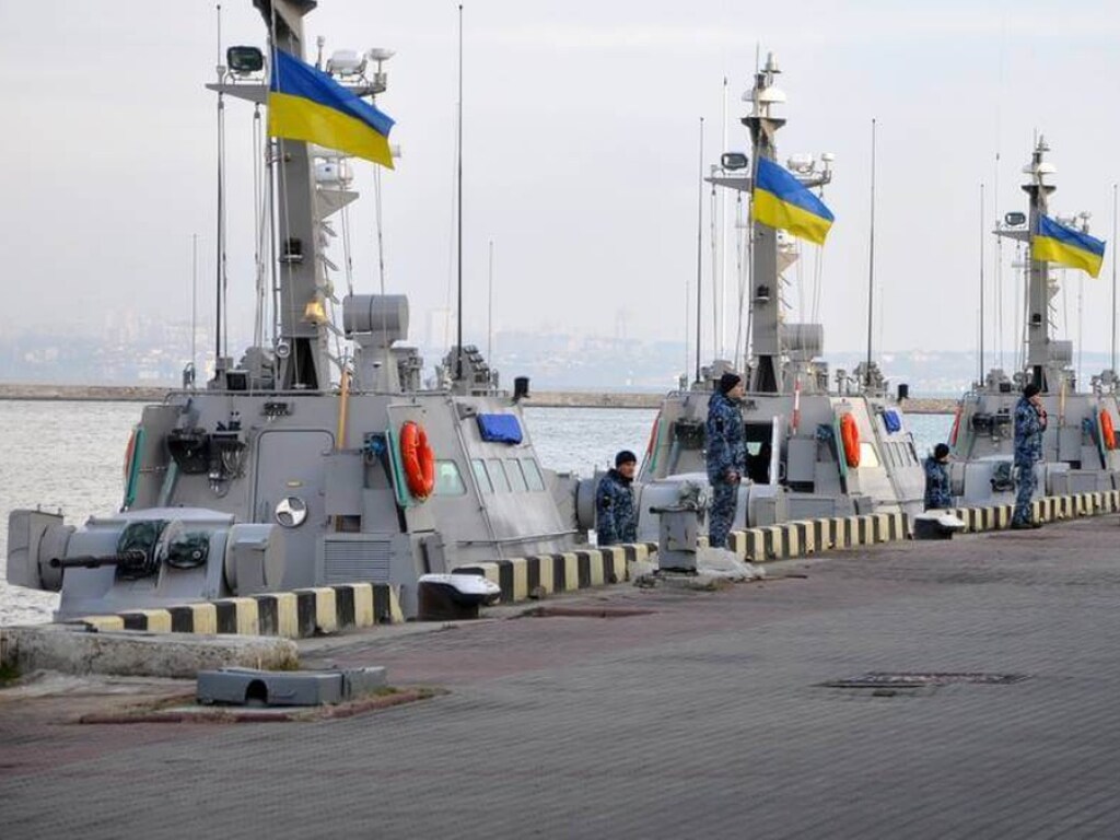 Британия выделит почти 1,4 миллиардов  евро на военно-морской флот Украины