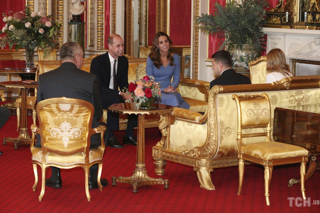 Елена Зеленская продемонстрировала элегантный образ на встрече с герцогиней Кембриджской и принцем Уильямом. ФОТО