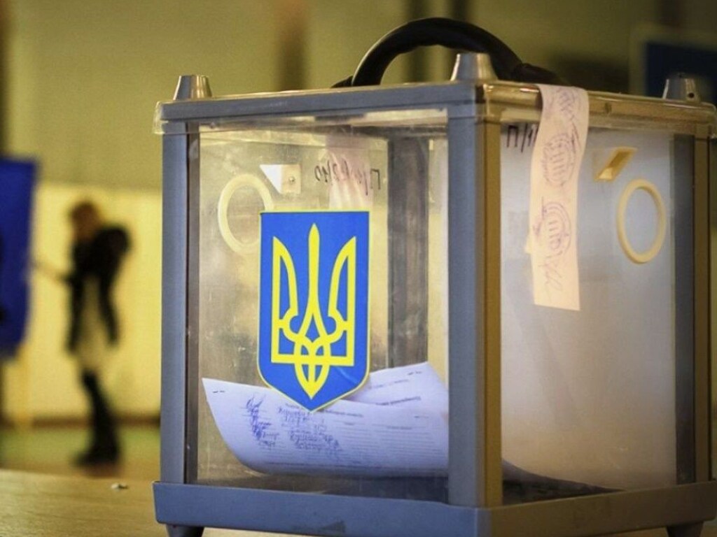 Около 50% украинцев будут определяться с выбором кандидата уже на избирательных участках 25 октября – политолог