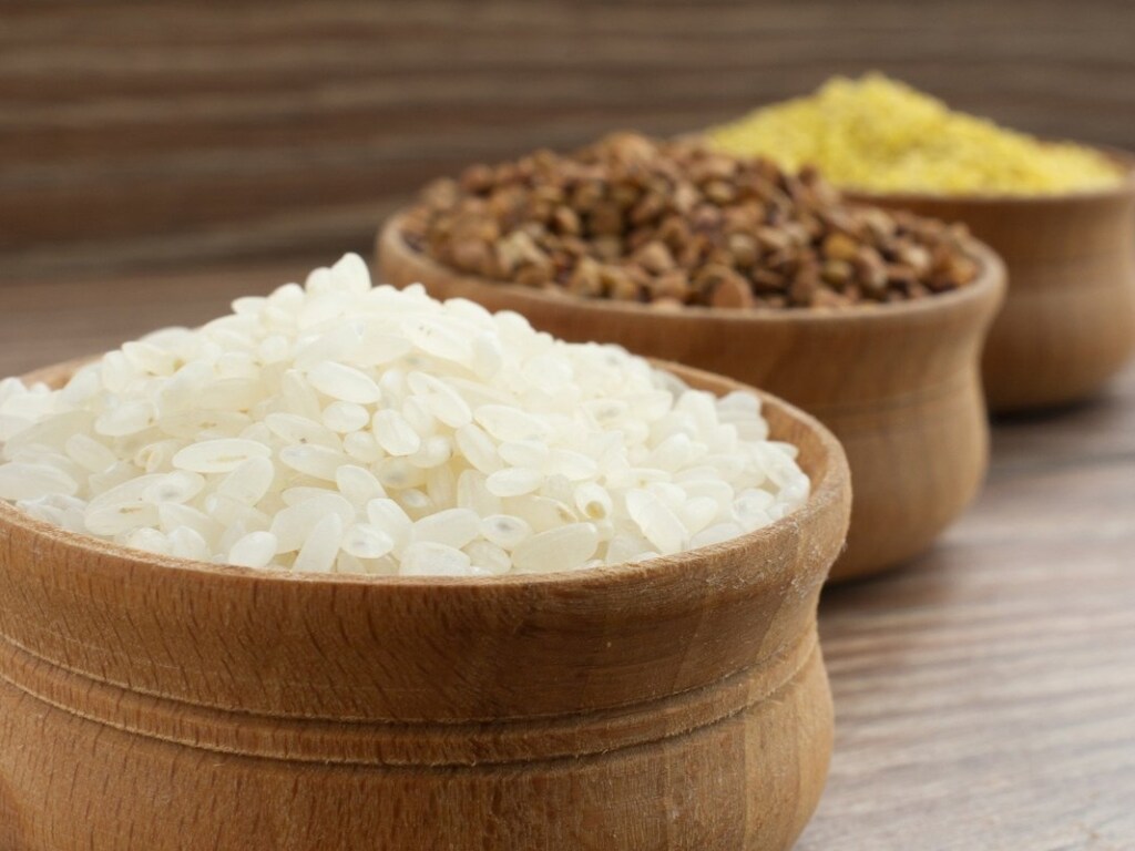 Диетолог рассказала о вреде гречки и риса
