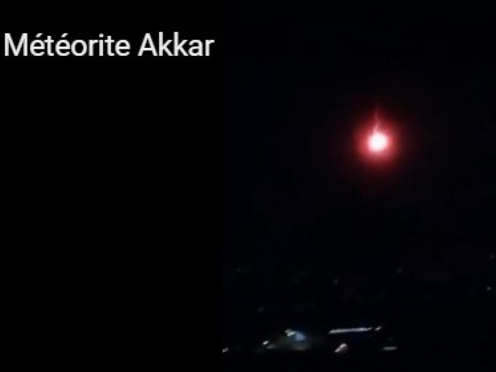 Большой огненный шар пролетел над небом Ливана (ВИДЕО)